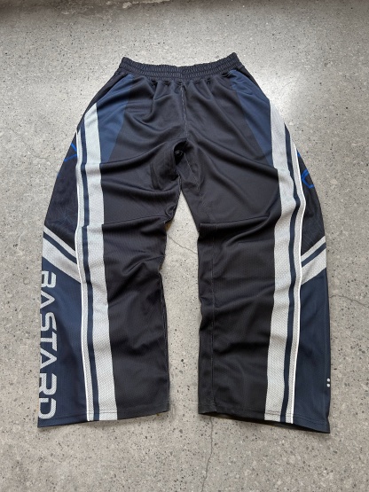 "Soccer" Pants-IYAMIUIO