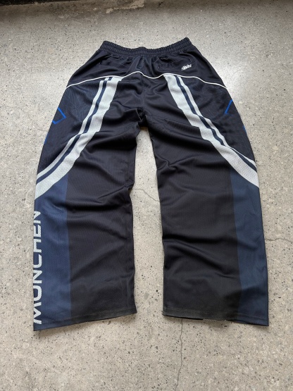 "Soccer" Pants-IYAMIUIO