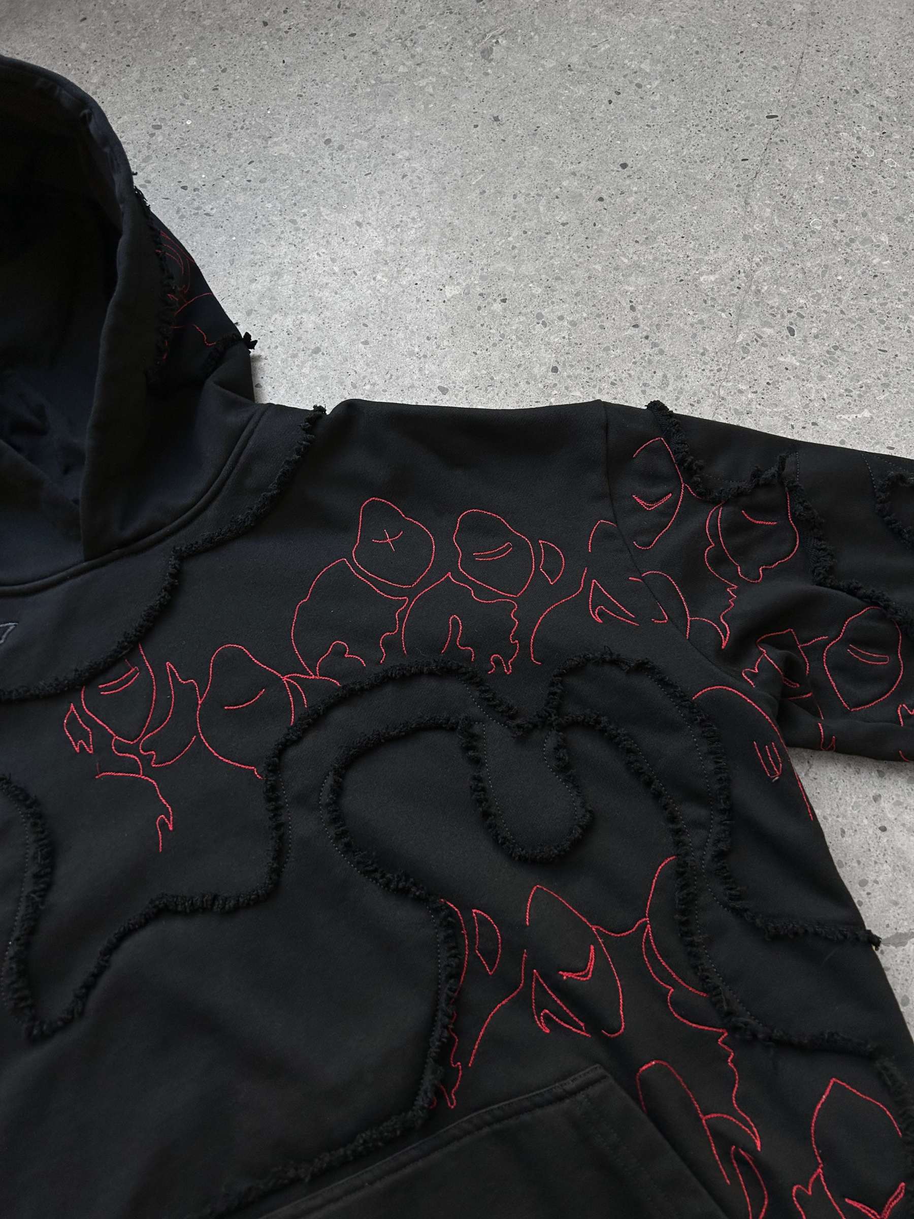 "LEVEL UP" Hoodie Black-IYAMIUIO