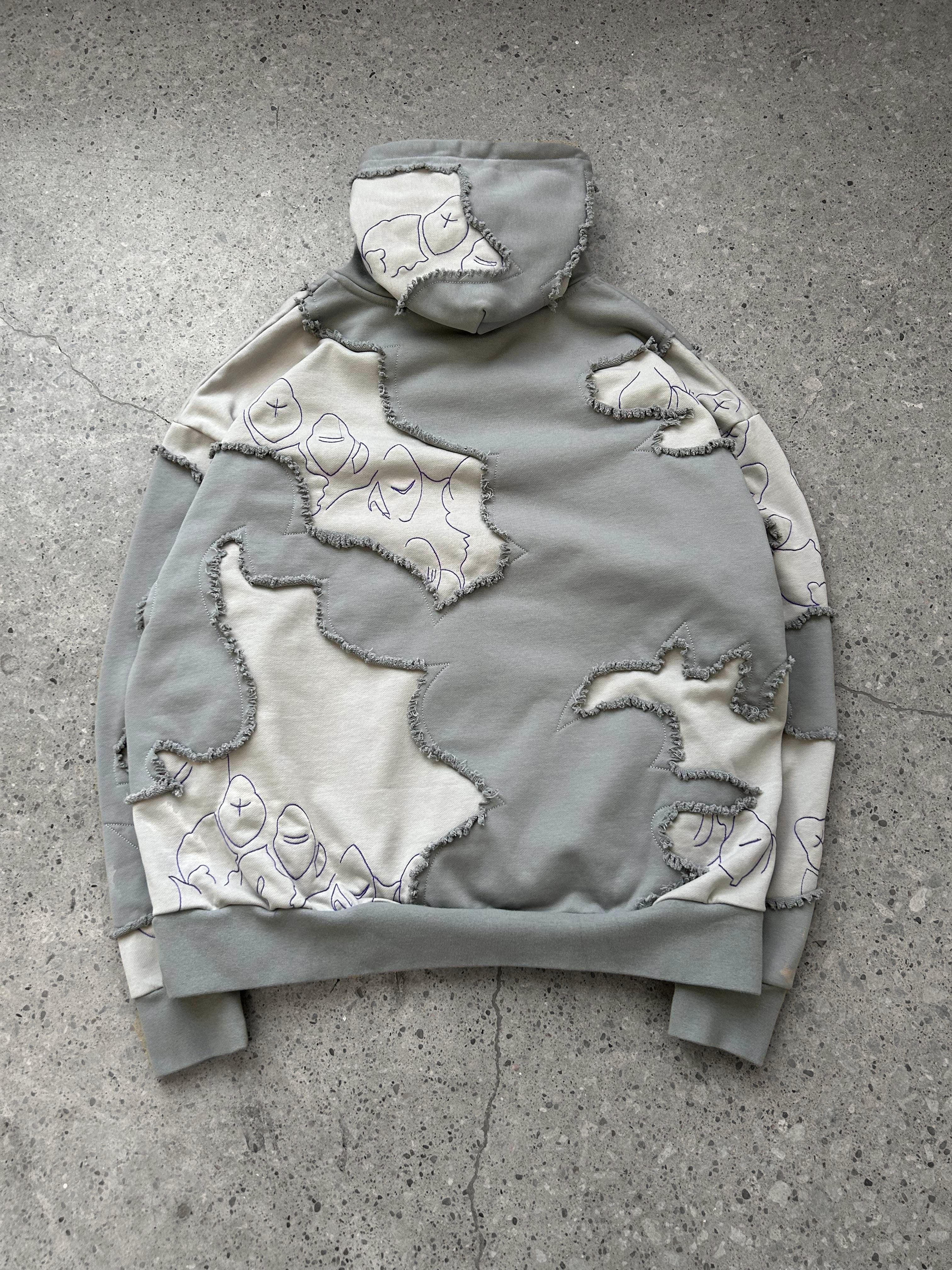 "LEVEL UP" Hoodie Grey-IYAMIUIO