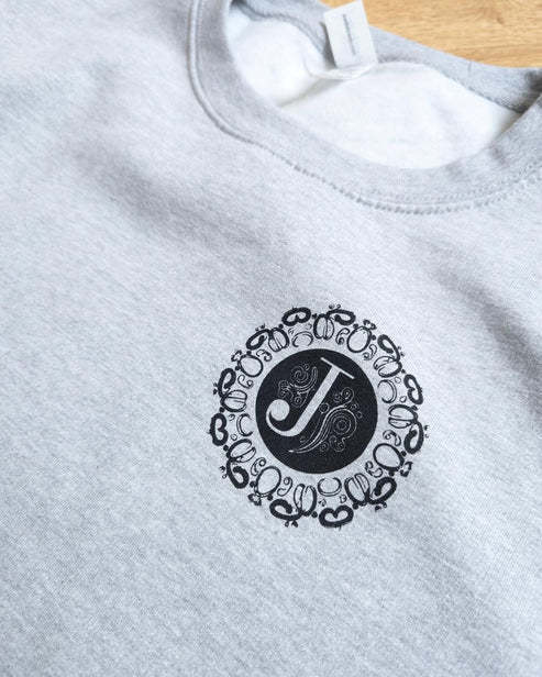 Menacing Sweater-IYAMIUIO