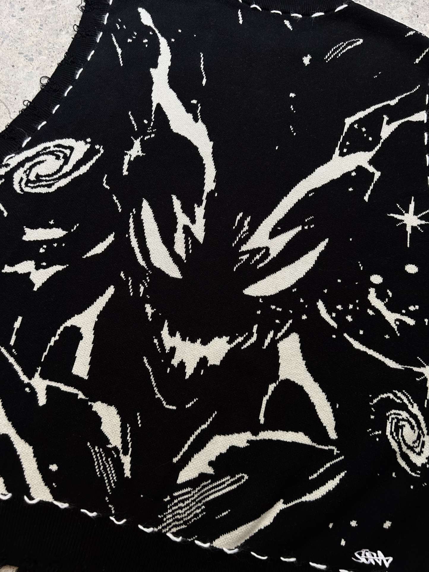 "Main Villain" Knit Vest-IYAMIUIO