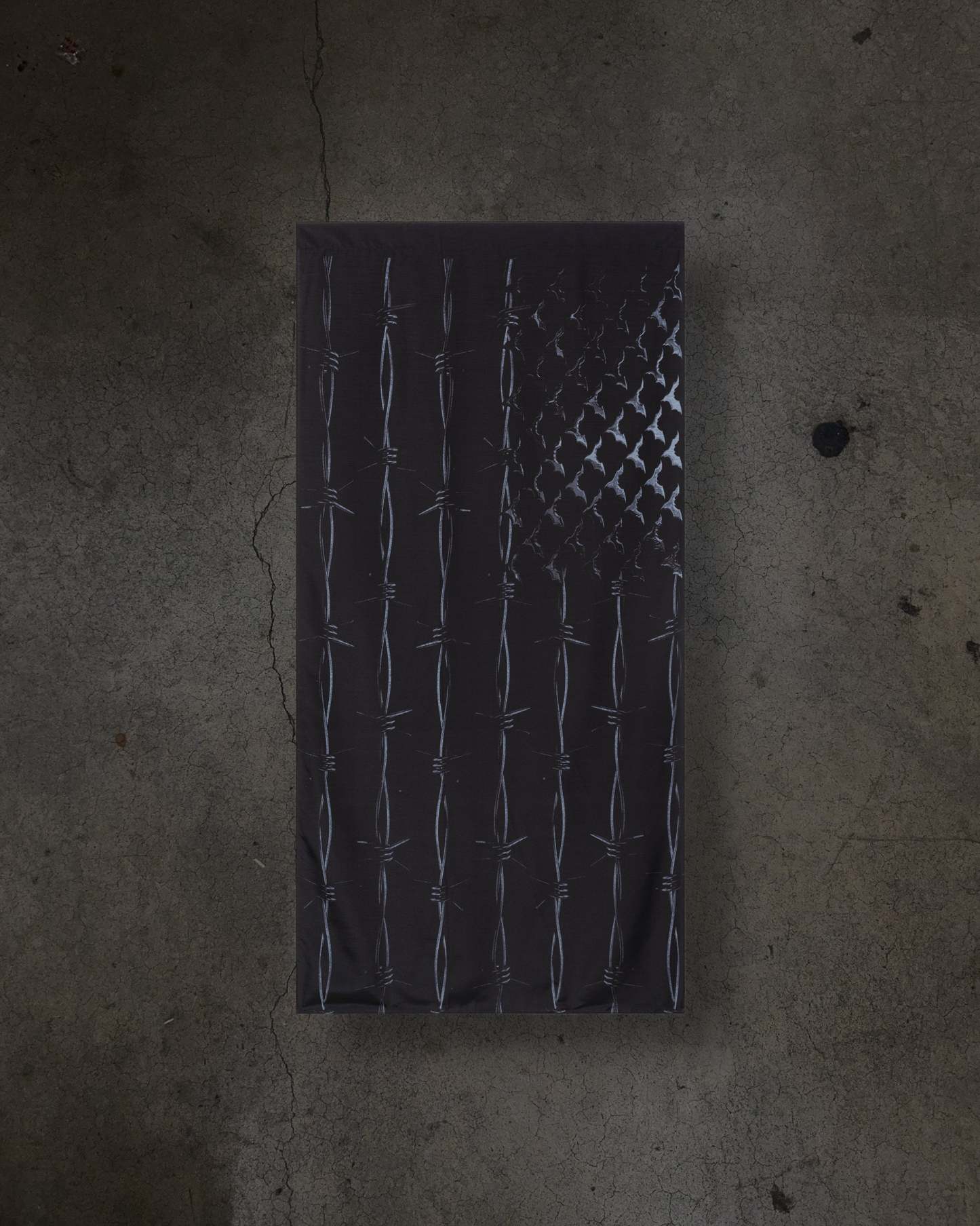 DITCH FLAG TAPESTRY-IYAMIUIO