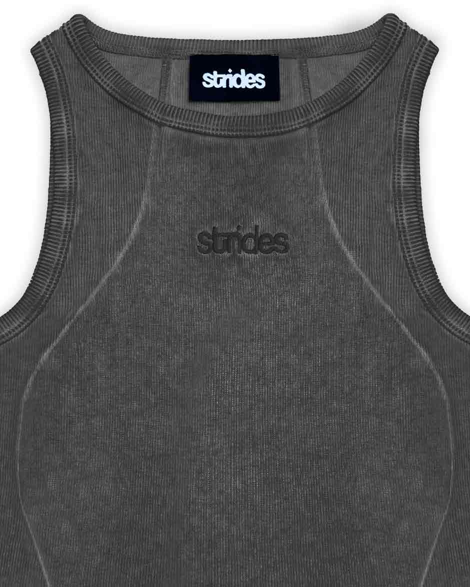 Curve Crop Top Black Oil Wash-IYAMIUIO