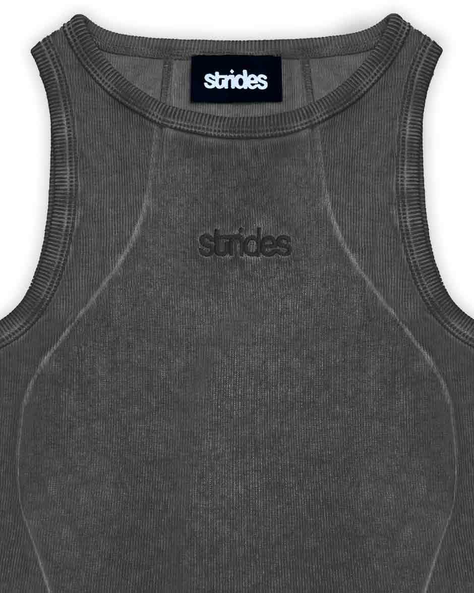 Curve Crop Top Black Oil Wash-IYAMIUIO