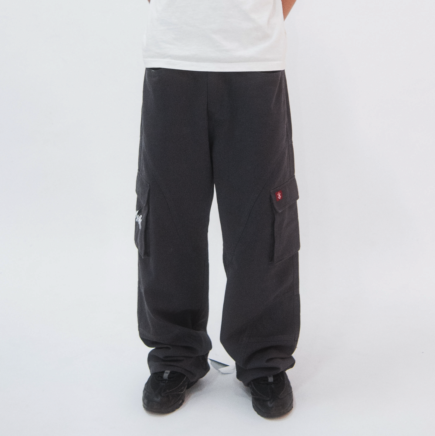 Guts Cargos-IYAMIUIO