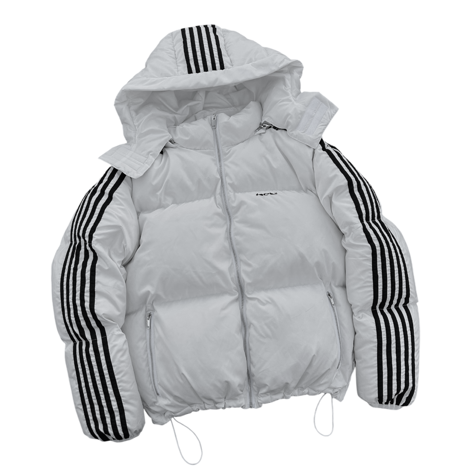 TRACK PUFFA (WHITE)-IYAMIUIO