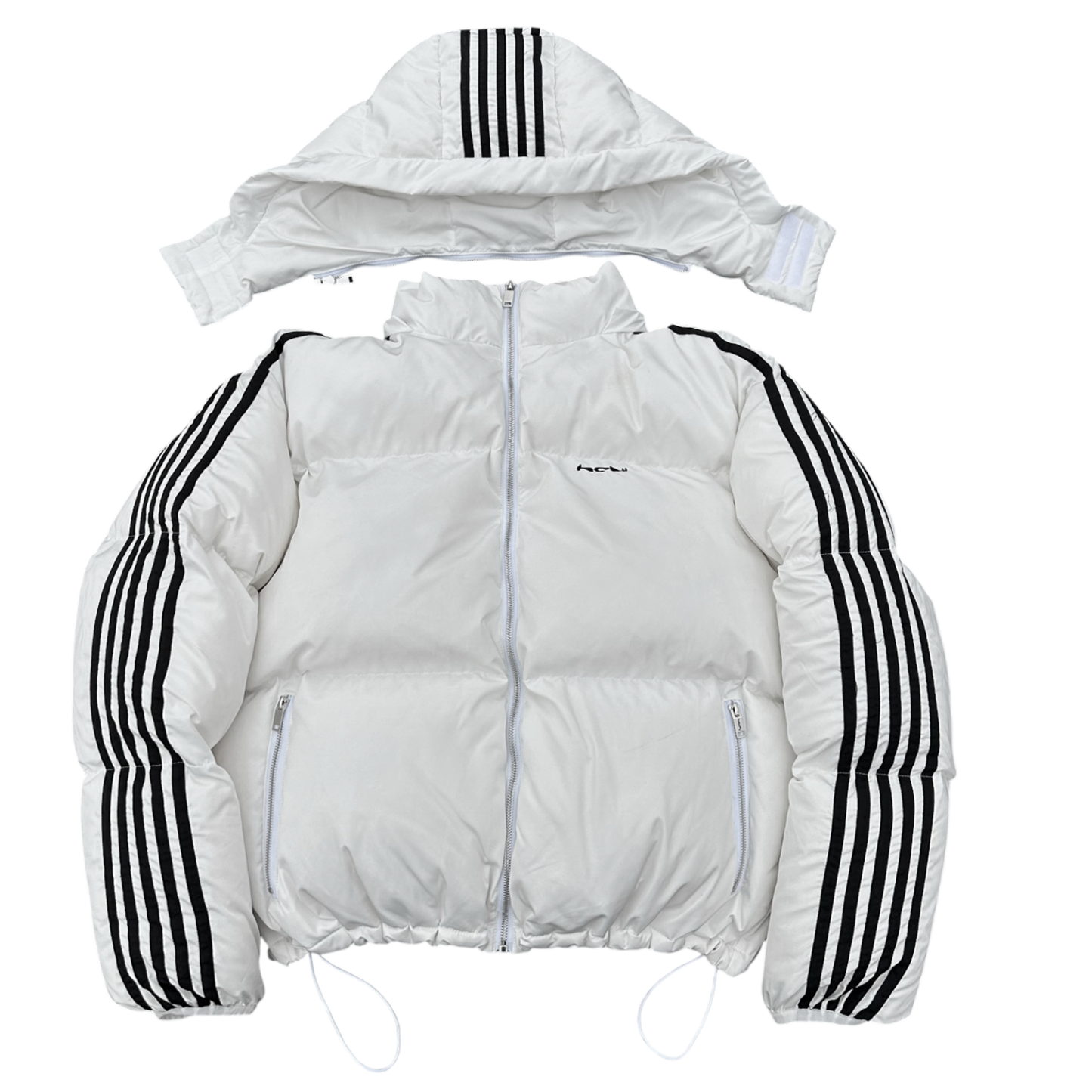 TRACK PUFFA (WHITE)-IYAMIUIO