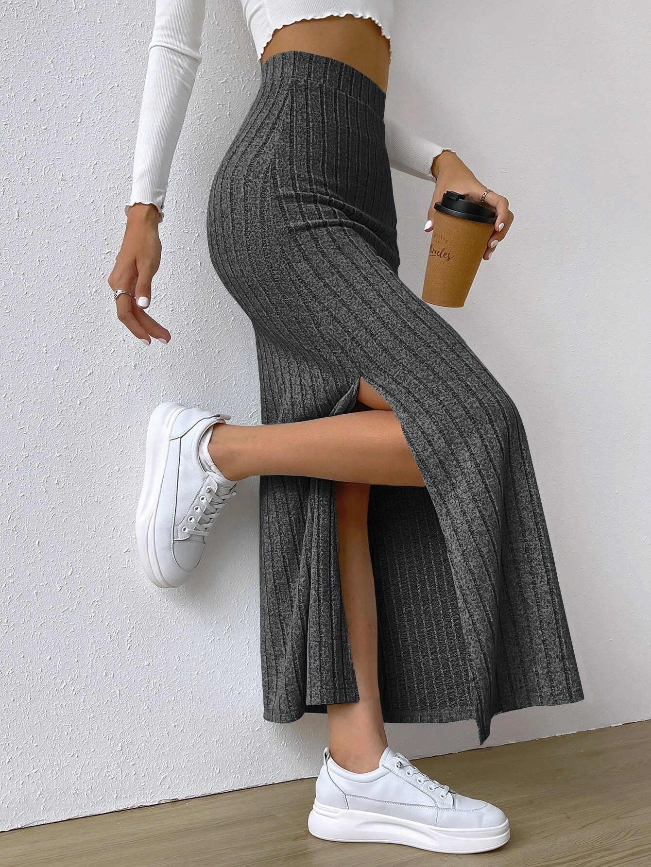 High-waisted Side Slit Knit Bustier Skirt
