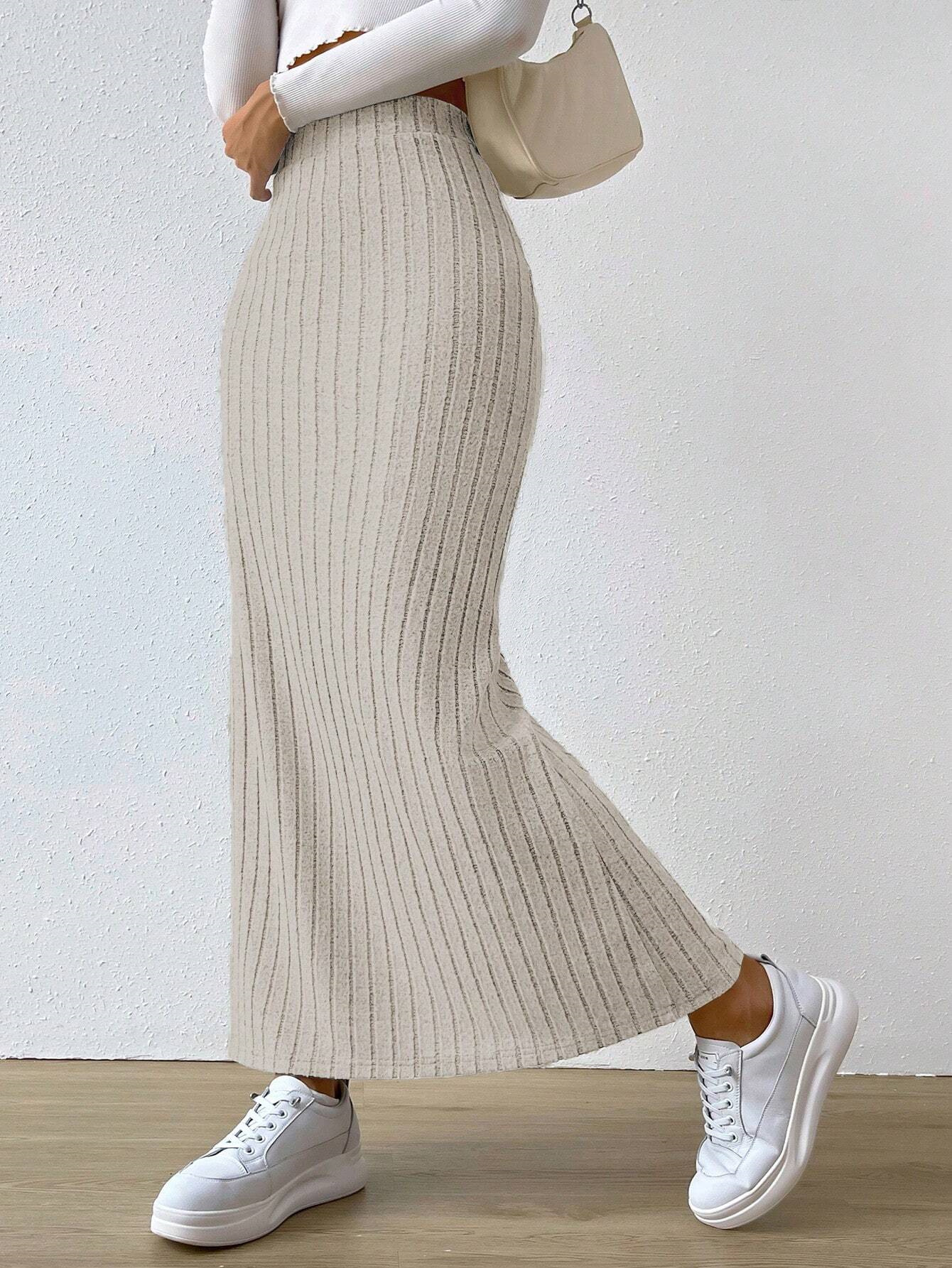 High-waisted Side Slit Knit Bustier Skirt