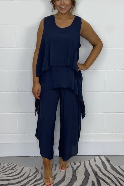 Women Casual sleeveless loose top and pants suit