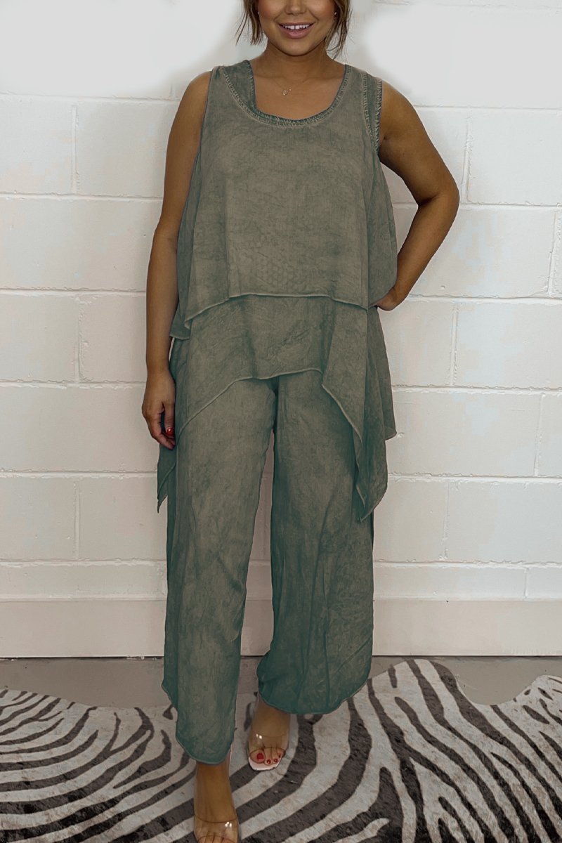 Women Casual sleeveless loose top and pants suit
