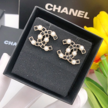 CC CC EARRINGS