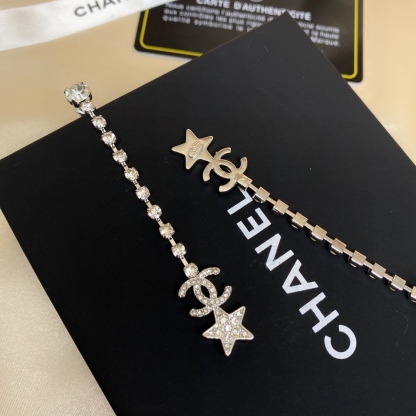 CC CC DROP EARRINGS