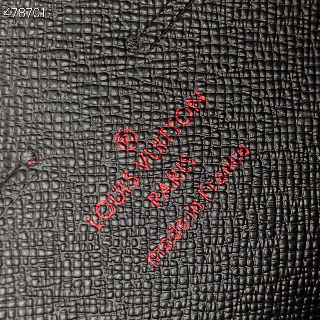 LV Pochette Voyage MM Monogram Canvas For Men, Bags, Travel Bags 10.2in/26cm LV M80792