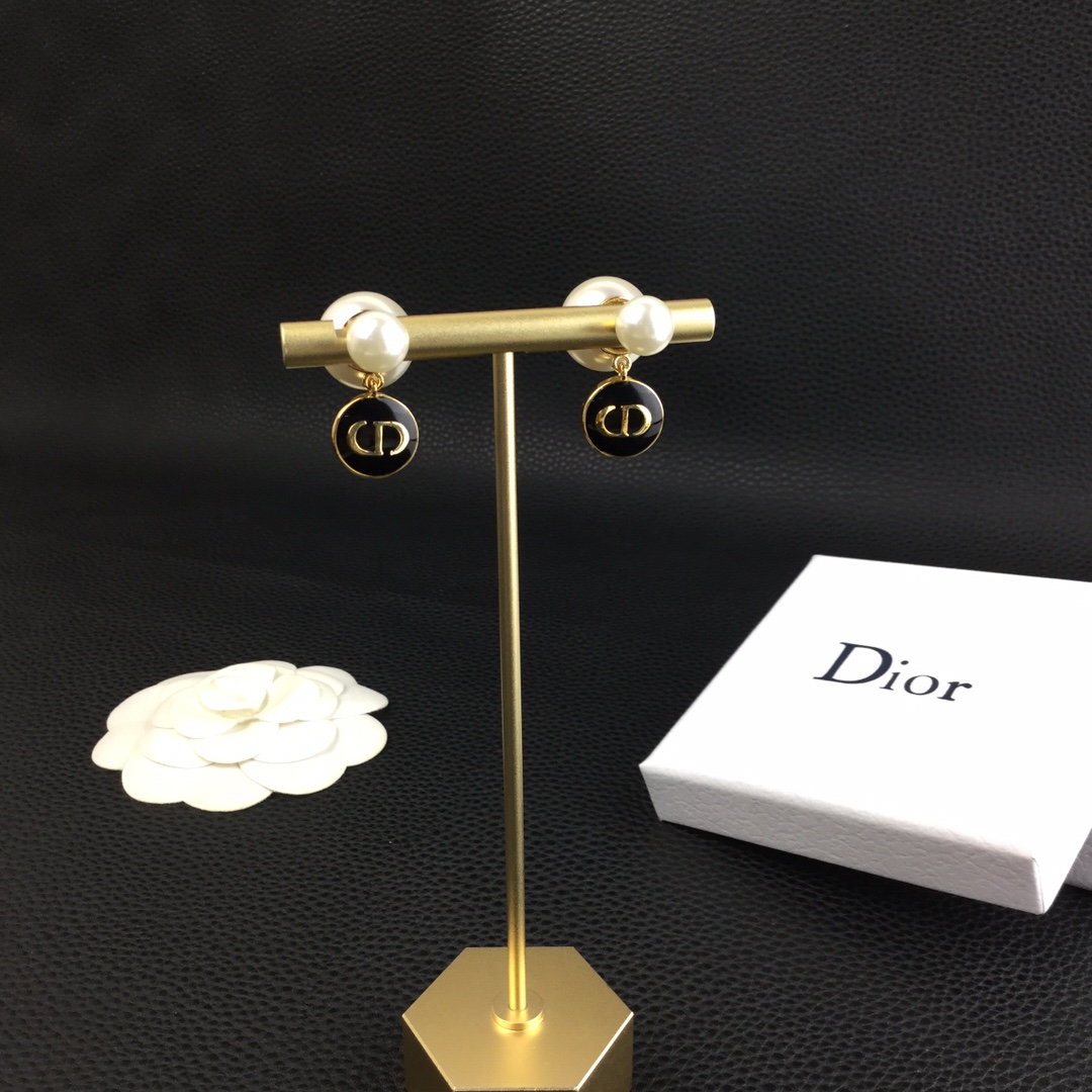 DOR EARRINGS
