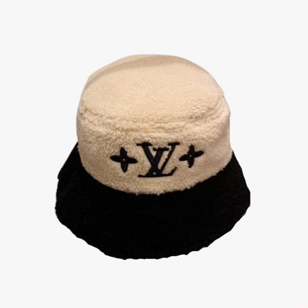 LV SHEEPSKIN BUCKET HAT BEIGE AND BLACK