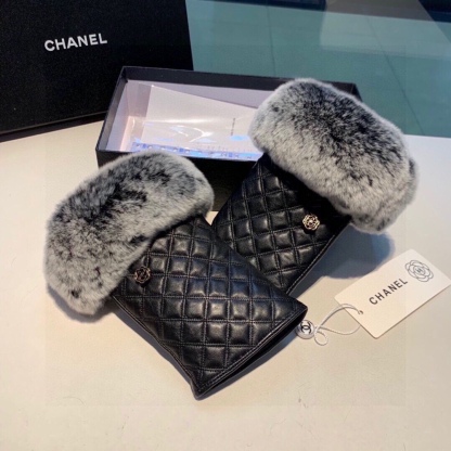 CC GLOVES FUR IN BLACK