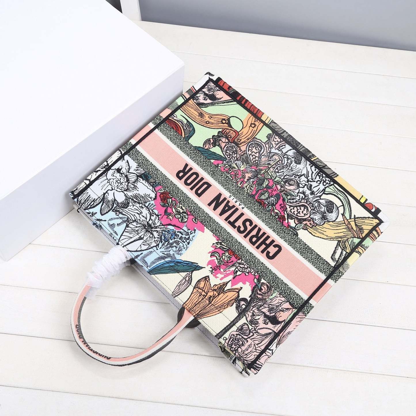 DI Large Book Tote Multicolor, For Women, Women’s Handbags 16.5in/42cm CD