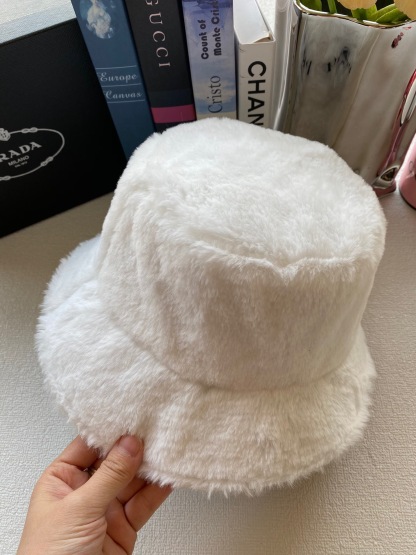 PD BUCKET HATS WIDE-BRIMMED HATS WHITE