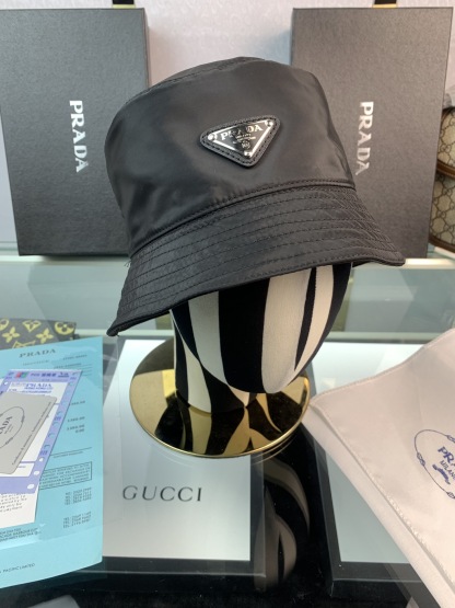 PD RE NYLON BUCKET HAT SLIVER BLACK