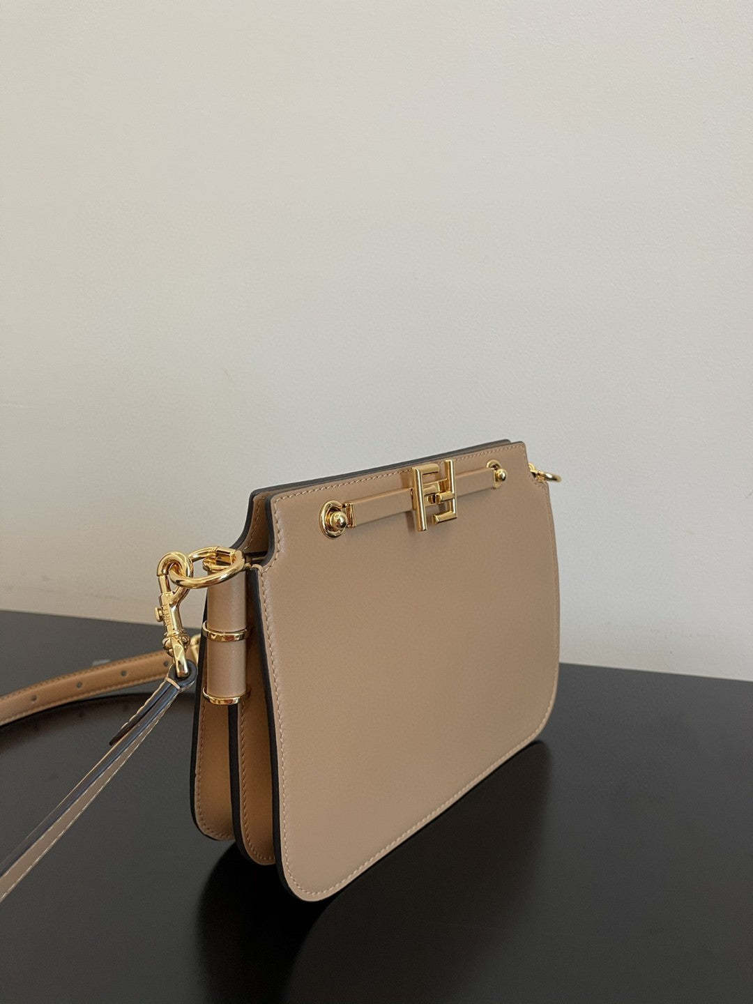 FI Touch Beige Bag For Woman 19cm/7.5in