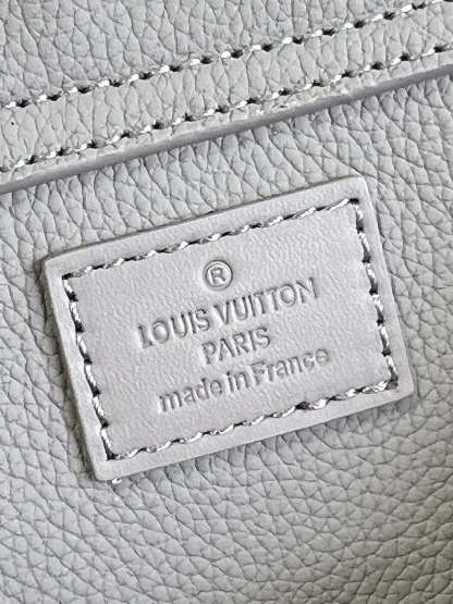 LV Aerogram Slingbag Grey For Men, Bags 30cm LV M59625