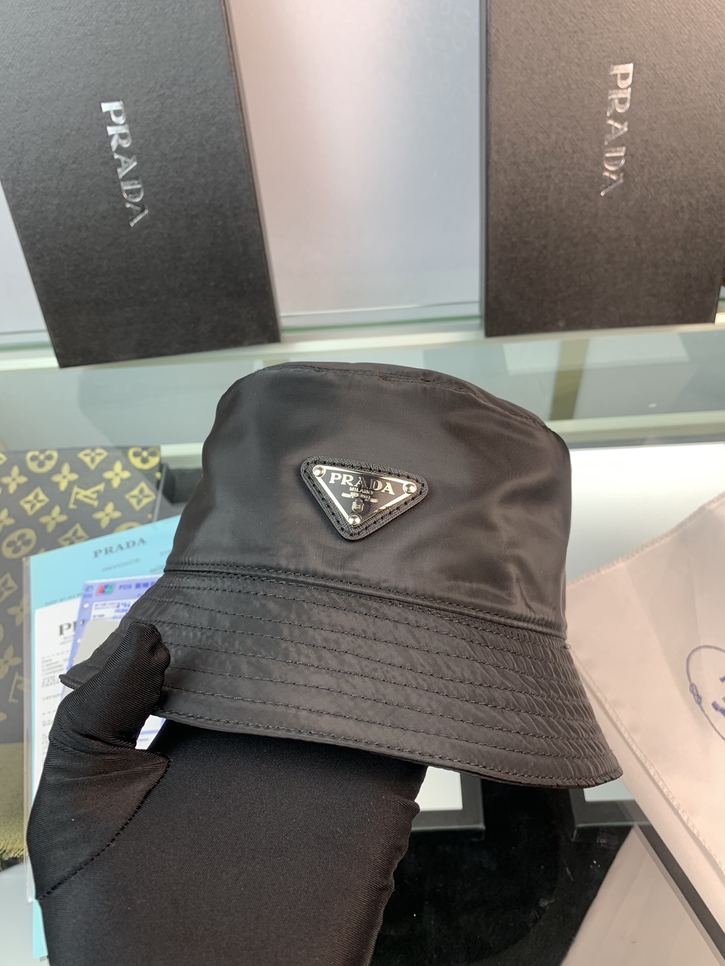 PD RE NYLON BUCKET HAT SLIVER BLACK