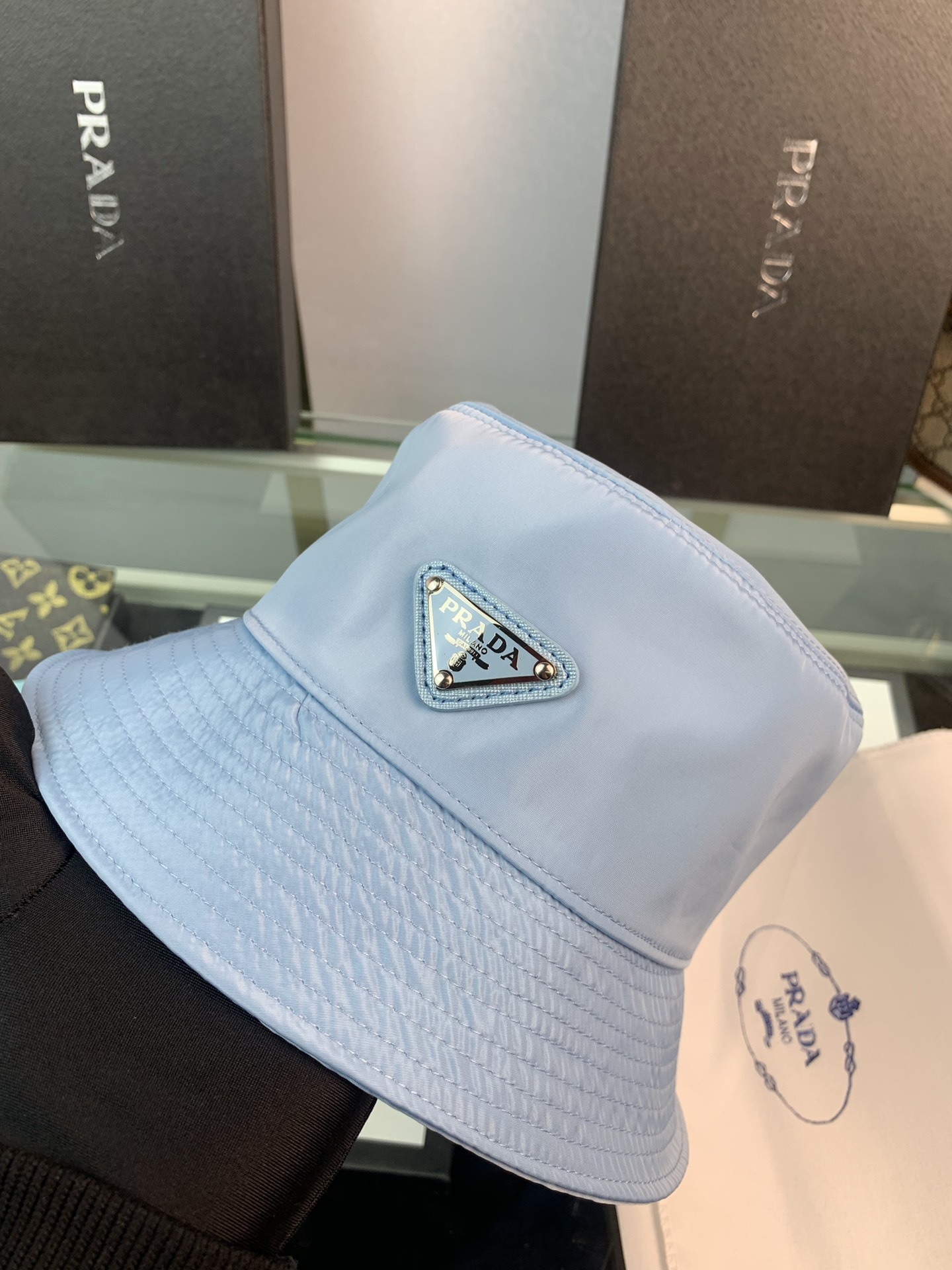 PD RENYLON BUCKET HAT LIGHT BLUE