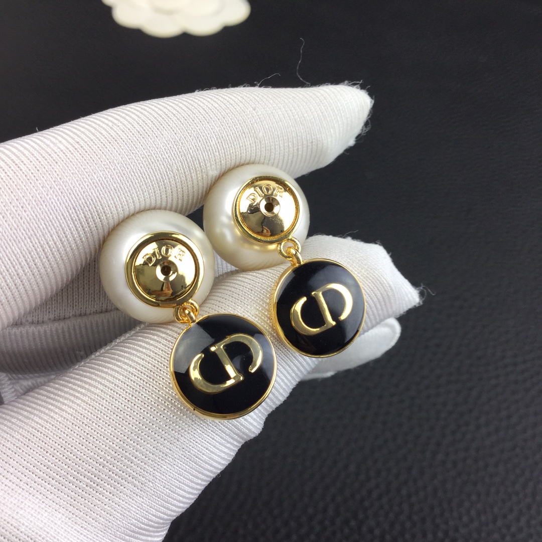 DOR EARRINGS
