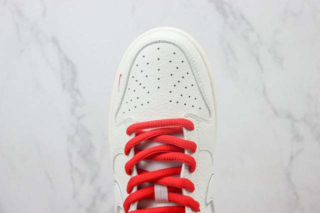 Designer SB Dunk Low x Supreme RM2308-230