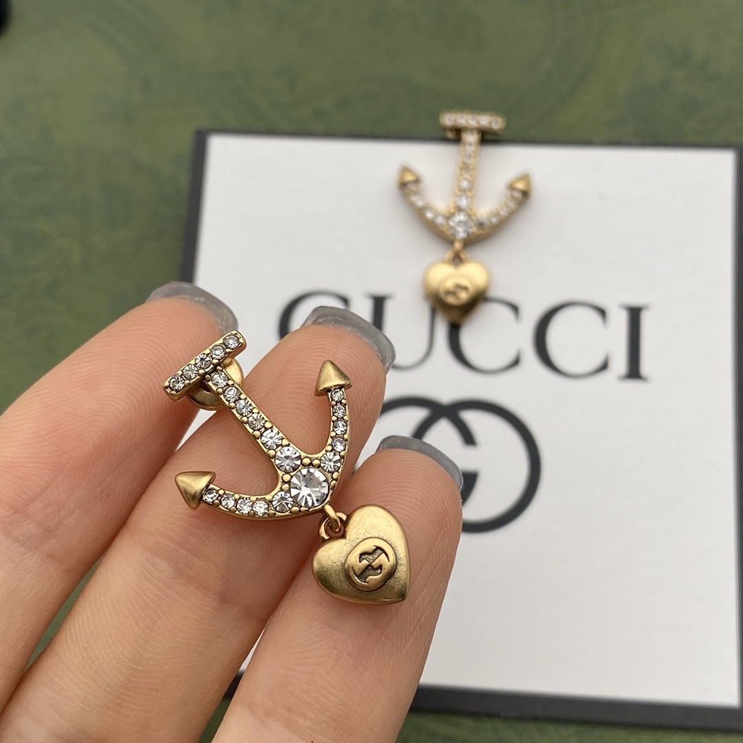GG GG ANCHOR HEART CRYSTAL GOLD EARRINGS