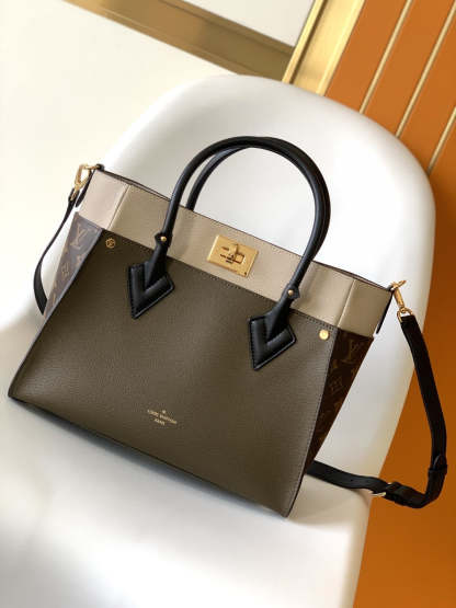 LV On My Side MM Tote Bag Monogram Canvas Laurier Green For Women,  Shoulder Bags 12in/31cm LV M55302