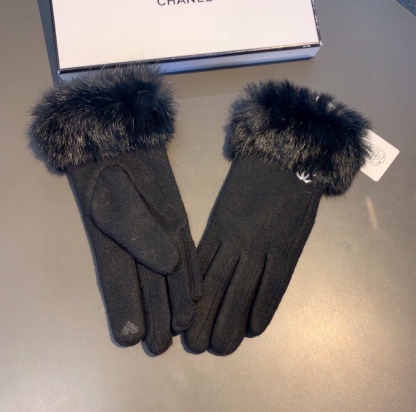 CC CC LOGO GLOVES WITH FUR IN BLACK