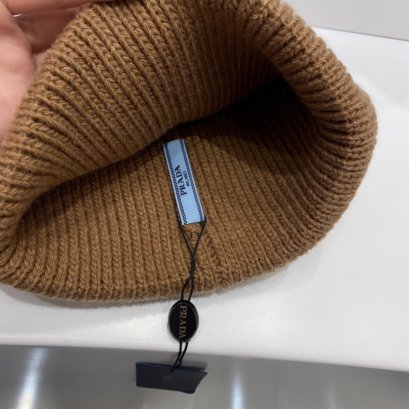 PD WOOL AND CASHMERE BEANIE SLIVER BROWN