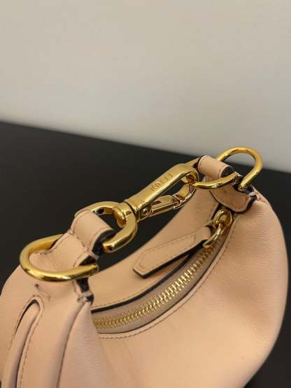 FI Nano FIgraphy Pink For Women, Women&#8217;s HandBags 6.7in/17cm FF 8BR798A5DYF1HD6