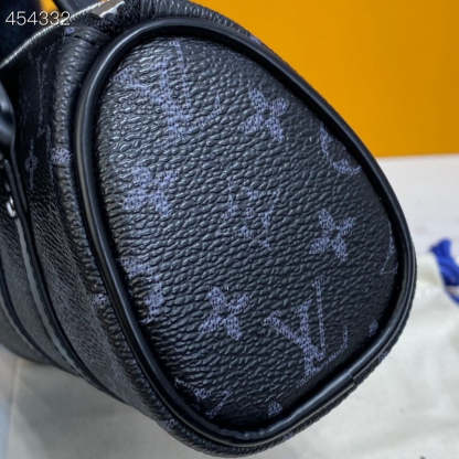 LV Keepall XS Monogram Eclipse Canvas For Men, Bags, Shoulder And Crossbody Bags 8.3in/21cm LV M45947