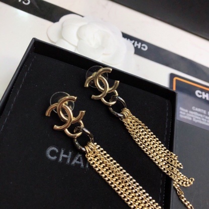 CC CC DROP GOLD EARRINGS