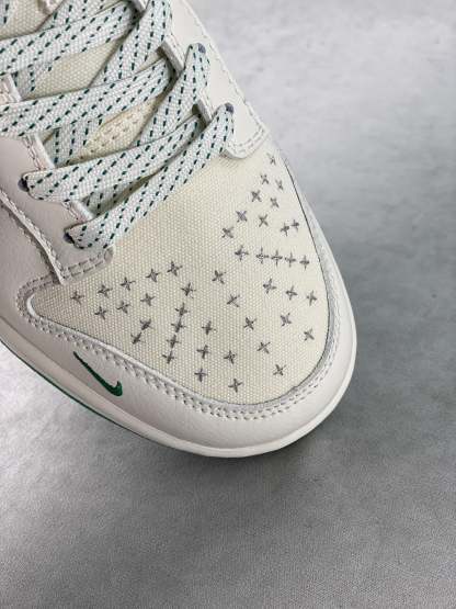 Designer Dunk SB Low x Travis Scott FC1688 109
