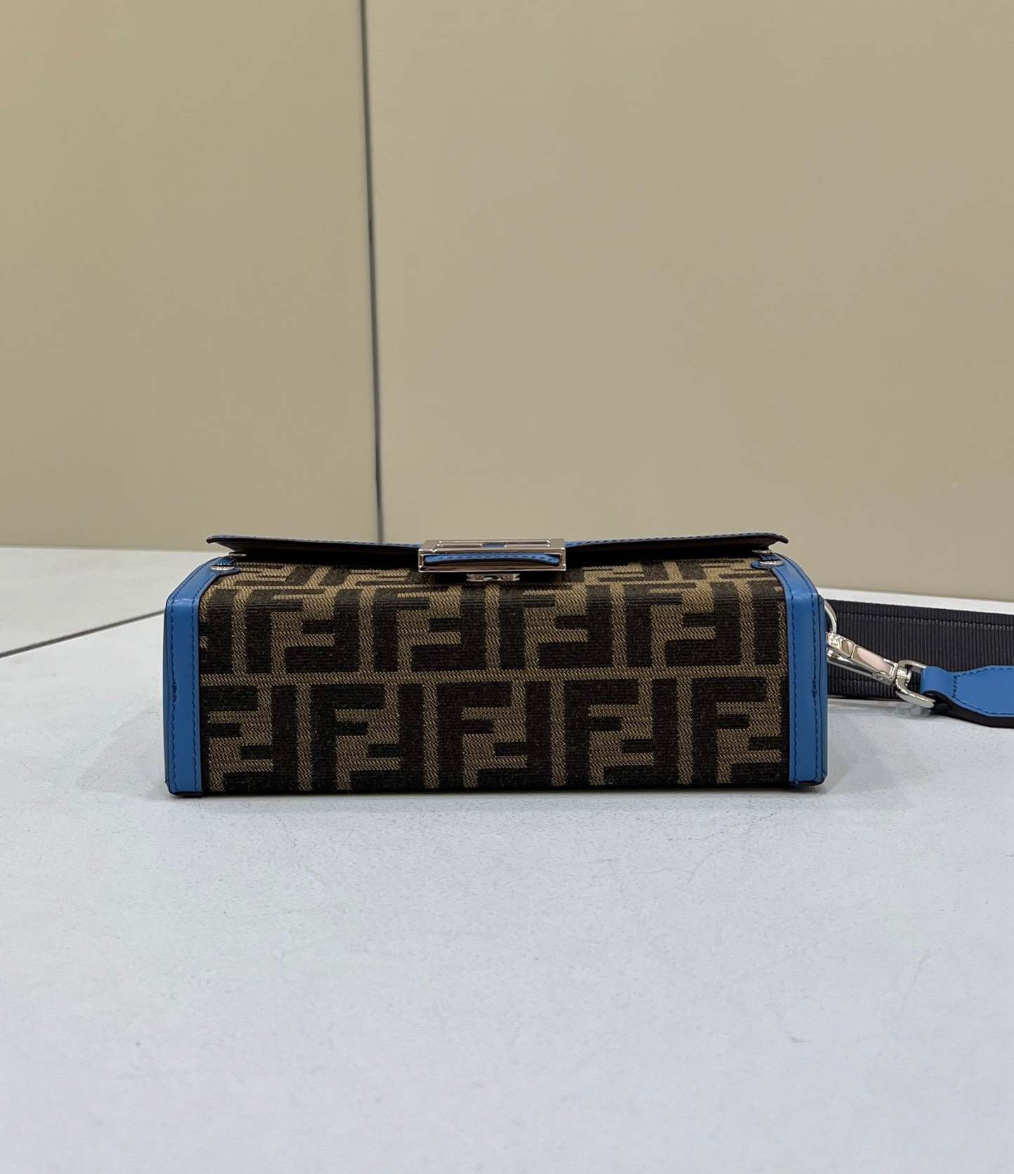 FI Mon Baguette Soft Trunk Brown and Blue Bag For Woman 21.5cm/8.5in