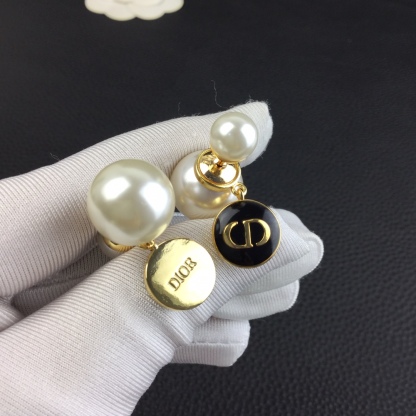 DOR EARRINGS