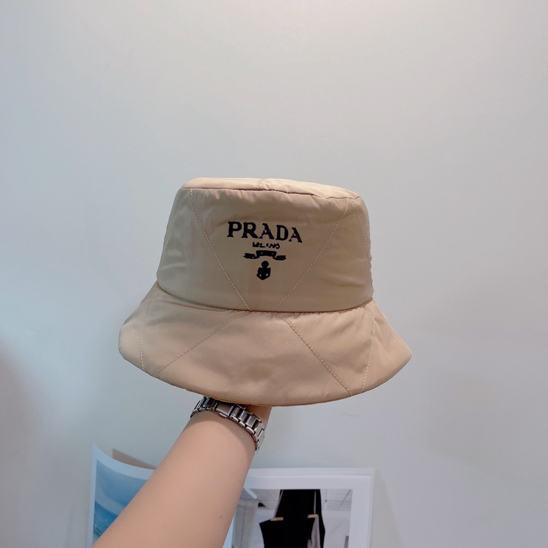 PD PADDED RENYLON BUCKET HAT BEIGE