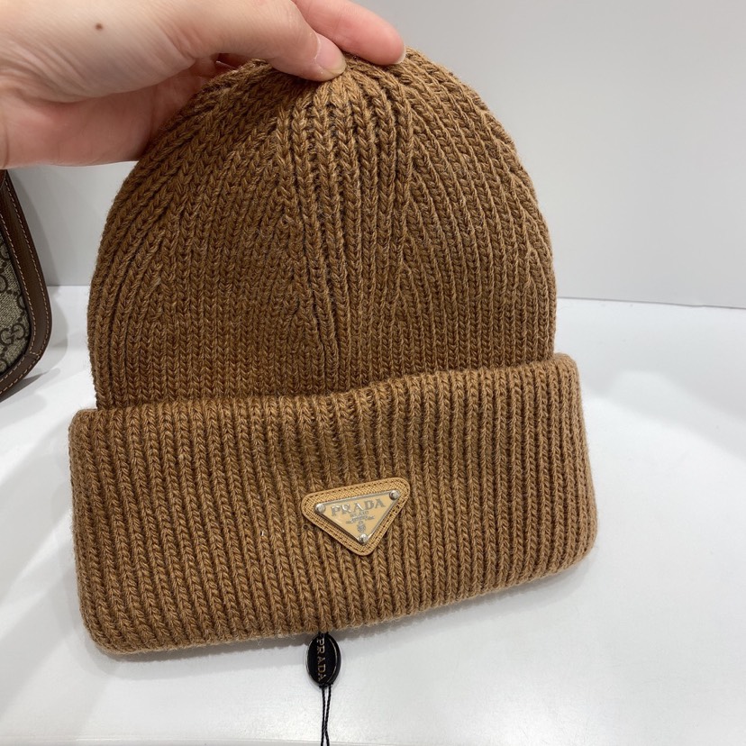 PD WOOL AND CASHMERE BEANIE SLIVER BROWN