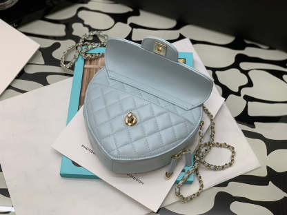 ChanelMini Heart Bag Grey For Women 7in/18cm AS3191 B07958