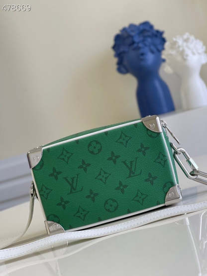 LV Mini Soft Trunk Vintage Monogram Canvas Green By Virgil Abloh For Fall-Winter, Handbags, Shoulder And Crossbody Bags 7.3in/18.5cm LV M80816