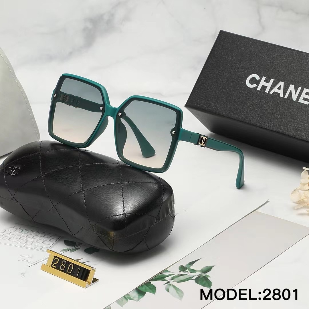 CC SQUARE GREEN SUNGLASSES