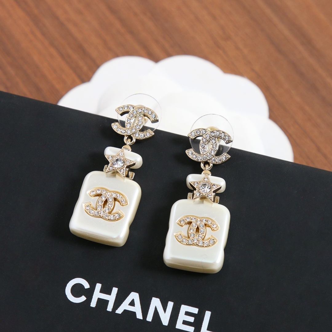 CC CC CRYSTAL EARRINGS