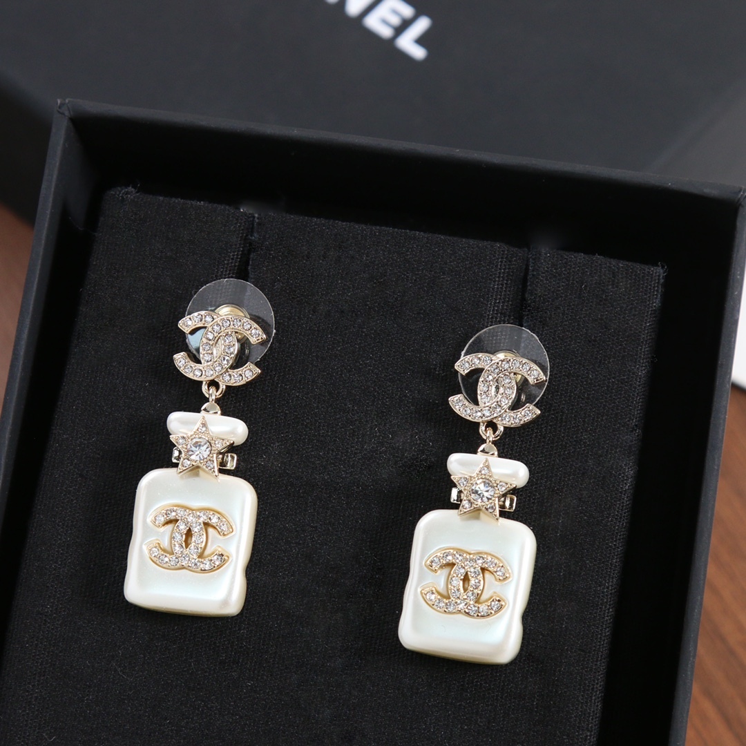 CC CC CRYSTAL EARRINGS