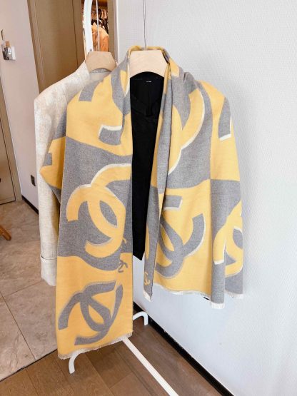 CC CC LOGO SCARF YELLOW