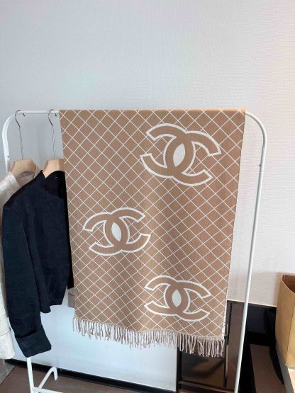 CC CASHMERE SHEARLING SCARF BEIGE
